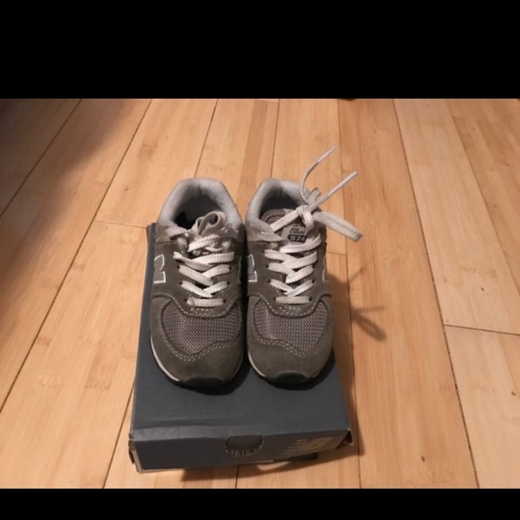 new balance 574 size 6